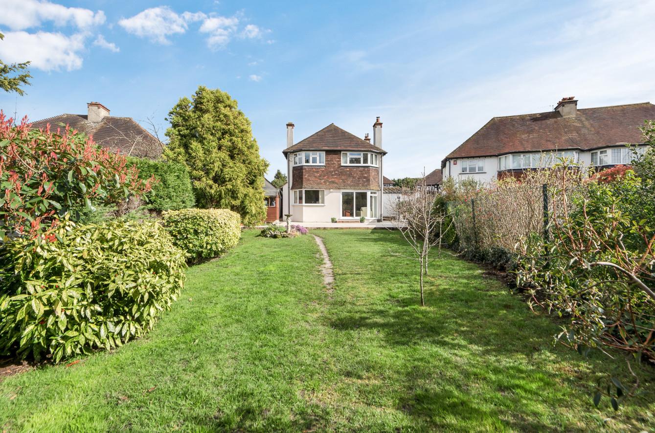 Anne Boleyn's Walk, Cheam Village Home